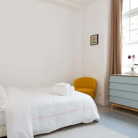 2br Near St Germain Des Pres Appartamento