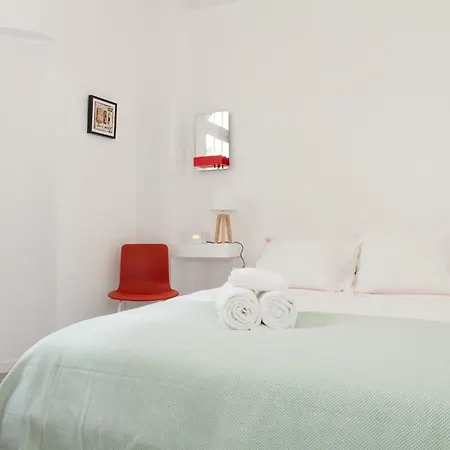 2br Near St Germain Des Pres * Parigi